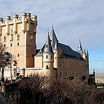 BucketList + Tour A Castle In Europe = ✓