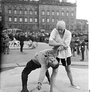 BucketList + Learn Self Defence