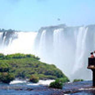 BucketList + Visit Iguassu Falls 