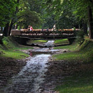 BucketList + Attach A Lock To A Love Bridge