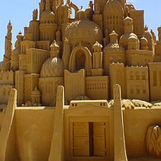 BucketList + Make A Sand Castle With Friends