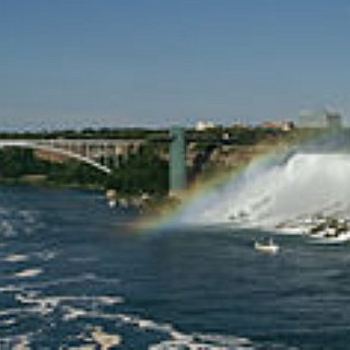 BucketList + Travel To Niagara Falls