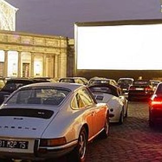 BucketList + Watch A Movie At A Drive-In Movie Theater