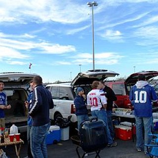 BucketList + Tailgate At A Country Concert