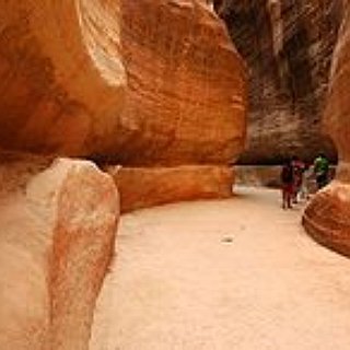 BucketList + Go To Petra In Jorden