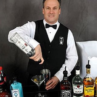 BucketList + Become A Certified Bartender And Learn All The Tricks