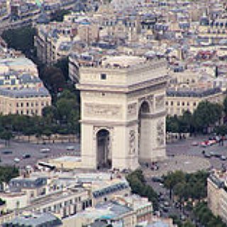 BucketList + Visit Paris / See The Eiffel Tower