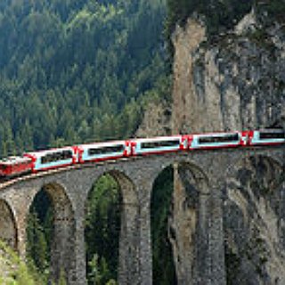 BucketList + Go On The Glacier Express