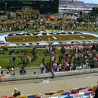 BucketList + Go To The Daytona 500