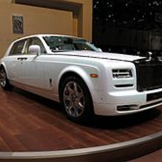 BucketList + Own A Rolls Royce Phantom