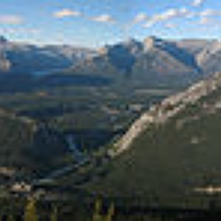 BucketList + Visit Banff National Park 